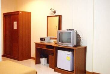 هتل Khaolak Inn