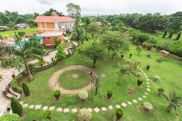 هتل Landmark Forest Park