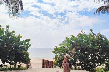 هتل Saigon Emerald Resort
