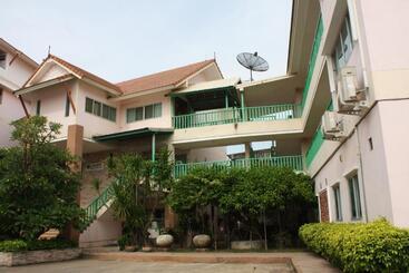 هتل Tamarind Residences Khonkaen บ้านแทมมารีน