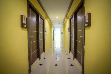 هتل Tl Residence