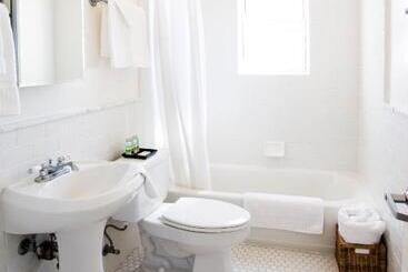 هتل Venice Suites