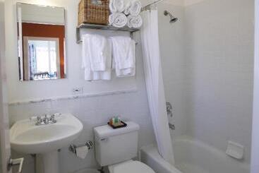 هتل Venice Suites