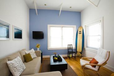هتل Venice Suites