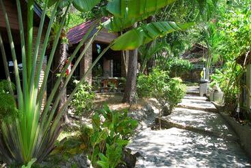 Railay Viewpoint Resort