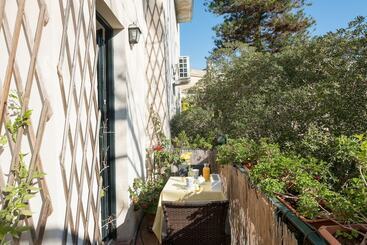 تختخواب و صبحانه Palazzo Bernardini Suites