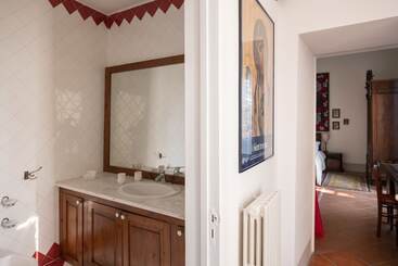 تختخواب و صبحانه Palazzo Bernardini Suites