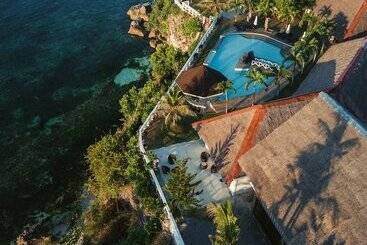 Cliffside Resort