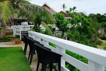 Cliffside Resort