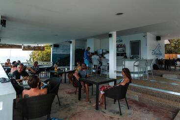 Cliffside Resort