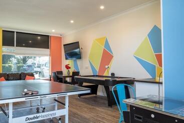 هتل Big4 Perth Midland Tourist Park