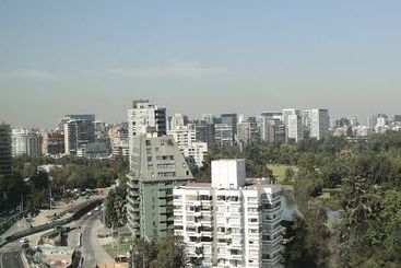 هتل Doubletree By Hilton Santiago Kennedy