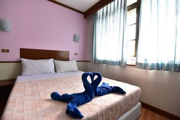 هتل Krabi Grand