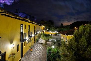 هتل Hacienda El Salitre