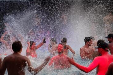 هتل Ibiza Phi Phi