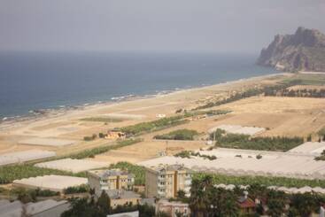 هتل Koru Beach Club