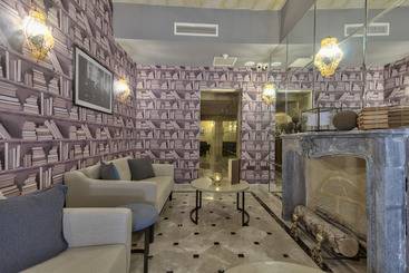 هتل Palazzo Consiglia   Ik Collection