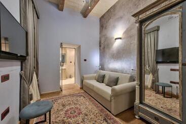 هتل Palazzo Consiglia   Ik Collection
