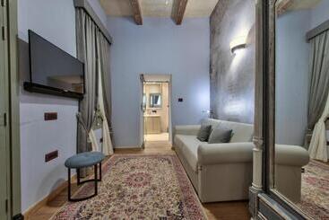 هتل Palazzo Consiglia   Ik Collection