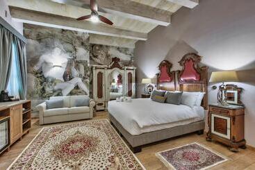 هتل Palazzo Consiglia   Ik Collection