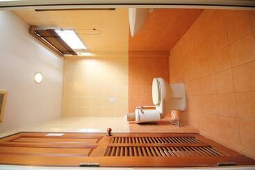 هتل Pannee Lodge Khaosan   Sha Plus