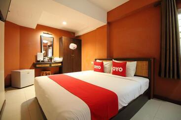 هتل Pannee Lodge Khaosan   Sha Plus