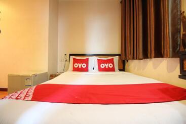 هتل Pannee Lodge Khaosan   Sha Plus