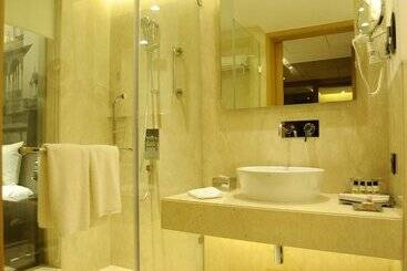 Pride Plaza Hotel, Aerocity New Delhi