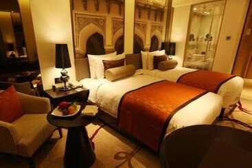 Pride Plaza Hotel, Aerocity New Delhi