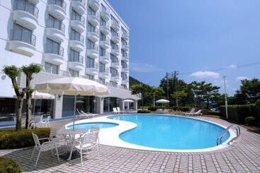 هتل Resorpia Kumihama