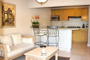 هتل Suites Layfer, Cordoba, Veracruz, Mexico