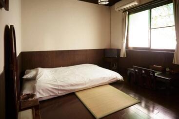 هتل Takeyaso Ryokan