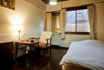 هتل Takeyaso Ryokan