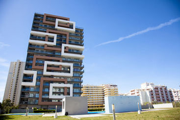 آپارتمان Rocha Tower By Beach Rentals