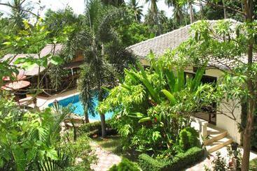 Baan Sukreep Resort