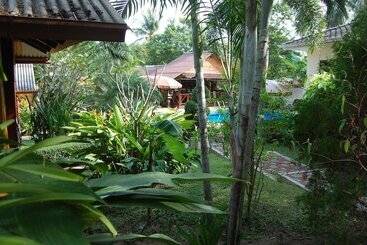 Baan Sukreep Resort