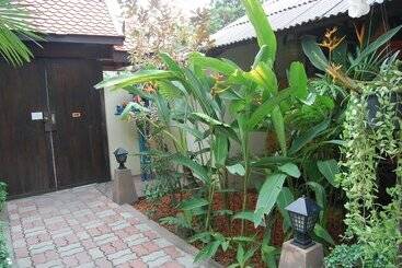 Baan Sukreep Resort