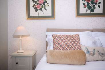 住宿加早餐  Milton House Studio Apartment Suites