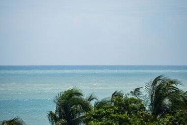 Casamar Suites