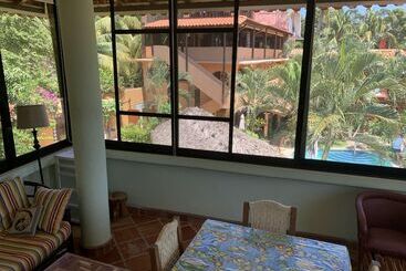 Casamar Suites