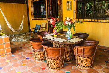 Casamar Suites