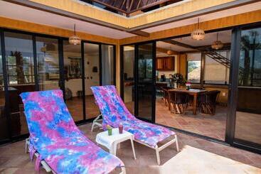 Casamar Suites