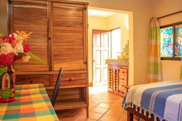 Casamar Suites