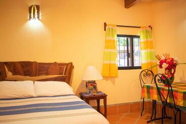 Casamar Suites