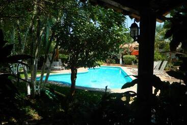 Casamar Suites