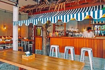 Escape Beach Resort   New Look Renovated