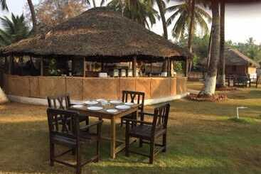 هتل Beach Bay Cottages