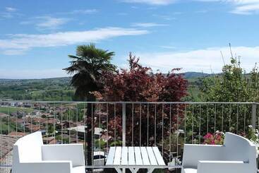 هتل Borgo Vecchio Locanda Di Charme