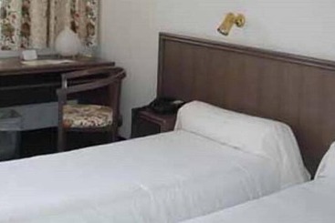 هتل Hôtel La Chêneraie
