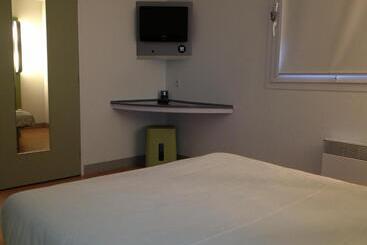 هتل Ibis Budget Caen Centre Gare
